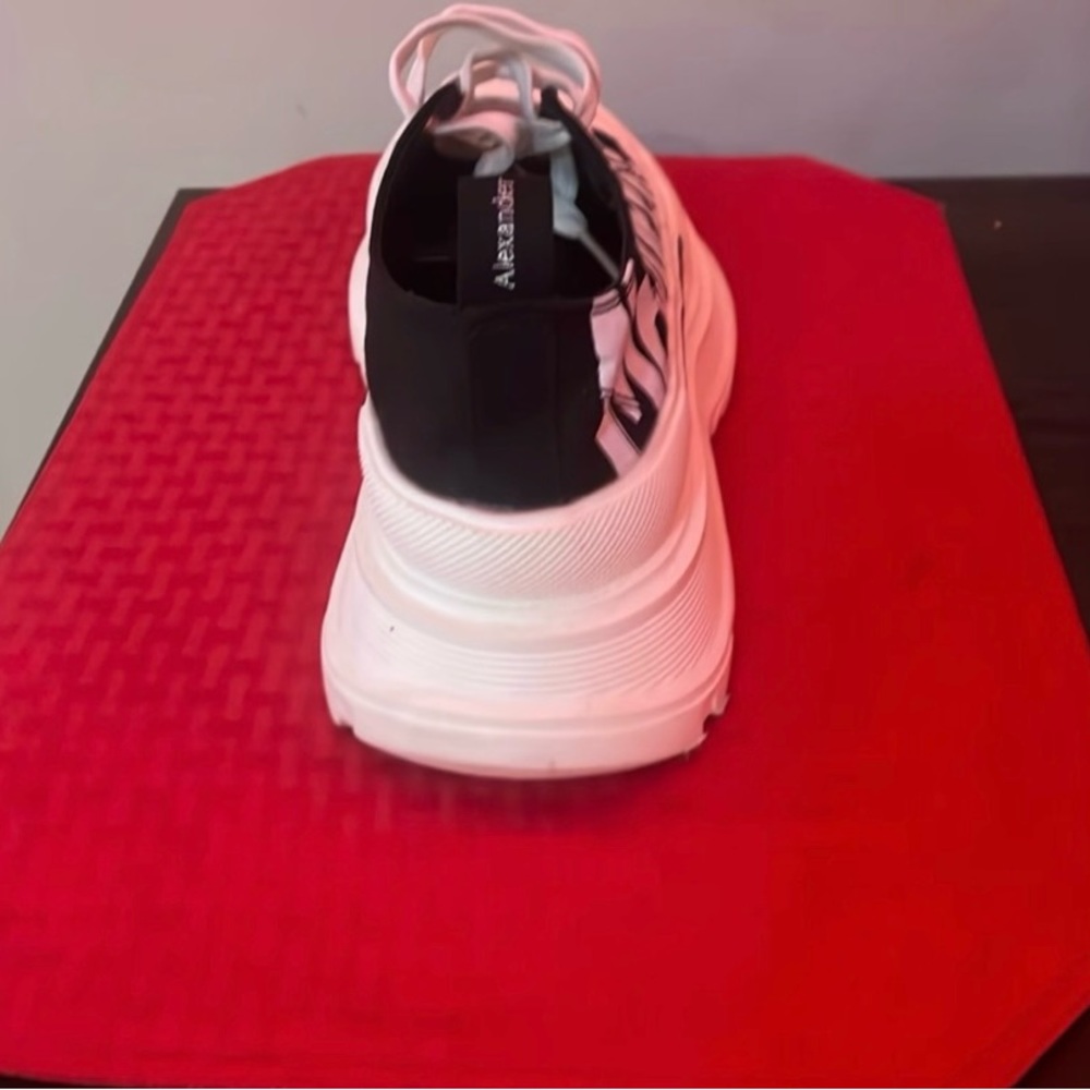 Be money Ready , Shipping in 24hrs after money sent